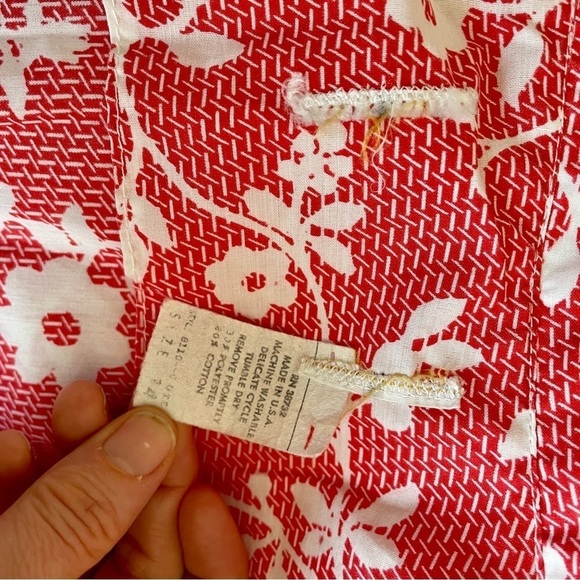 Vintage Floral Romper Red and White 14 - Picture 9 of 11